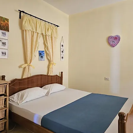 Apartament Janosh Front Line In *