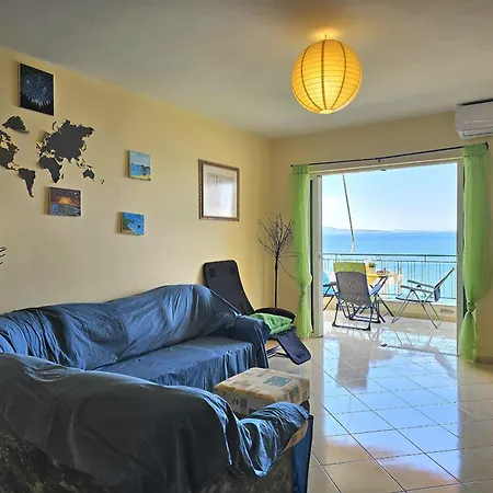 Apartament Janosh Front Line In Saranda