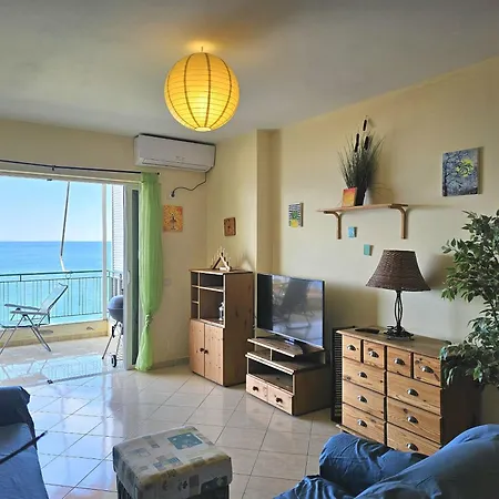 Janosh Front Line In Apartment