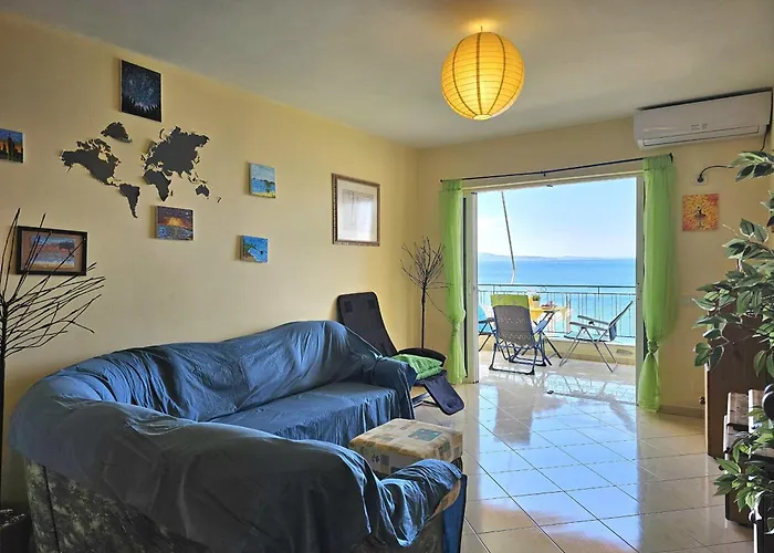 Apartment Janosh Front Line In Sarande