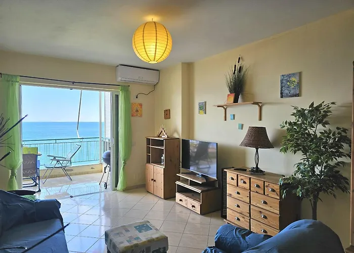 Janosh Front Line In Appartamento