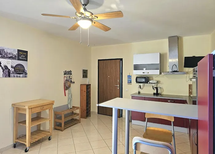 Janosh Front Line In * Sarandë